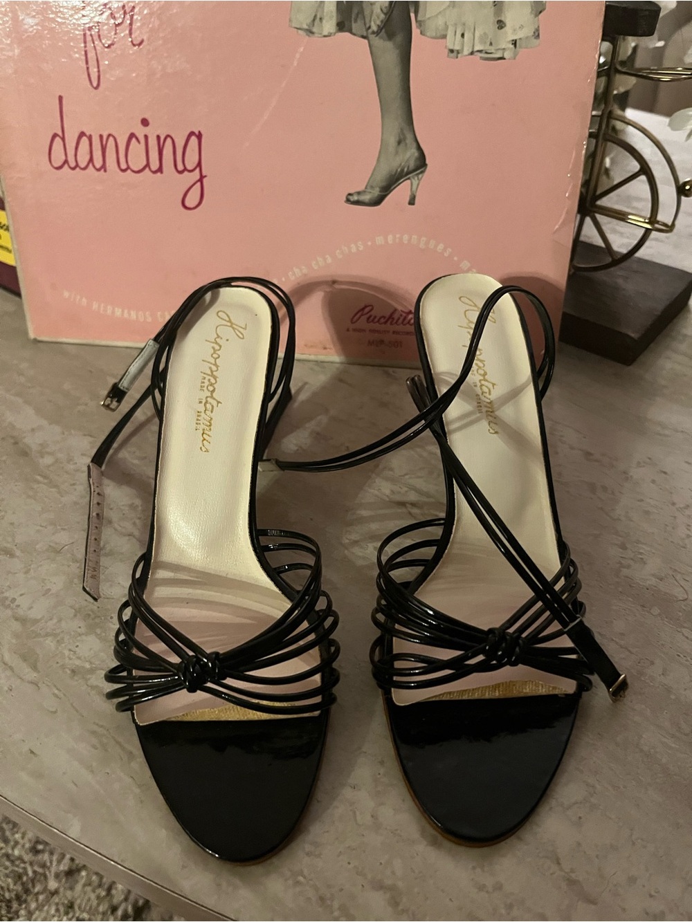 Strappy Knot Front Sandals - Black